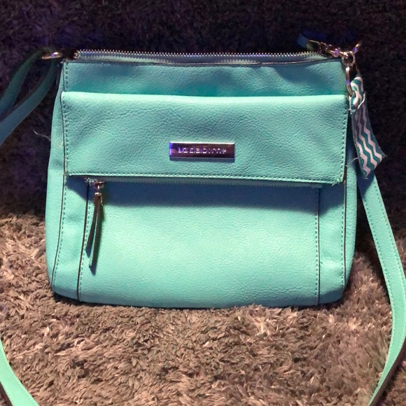 LIZ CLAIBORNE Baby Blue Leather Crossbody Bag - Picture 2 of 9